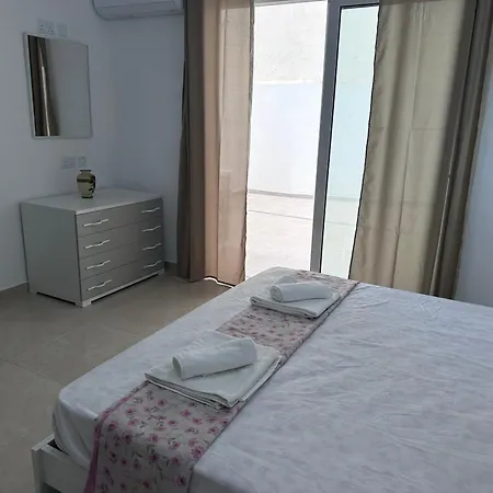 Oasi Urbana * San Ġiljan